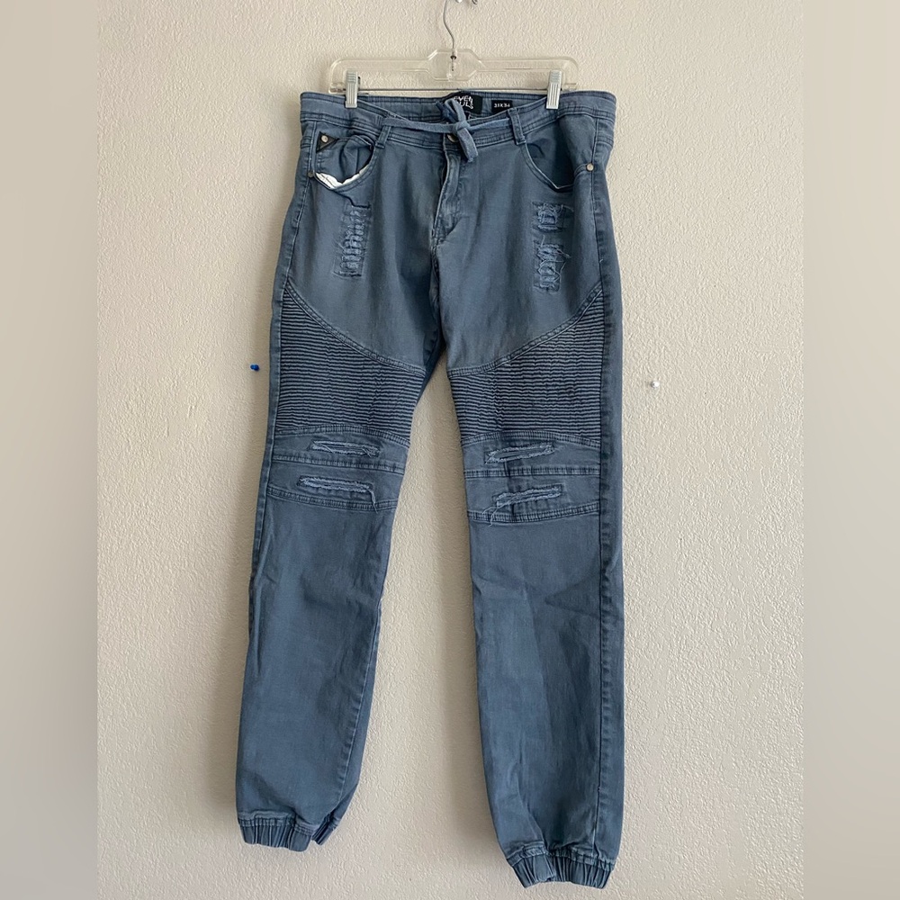 Men's Blue Jeans